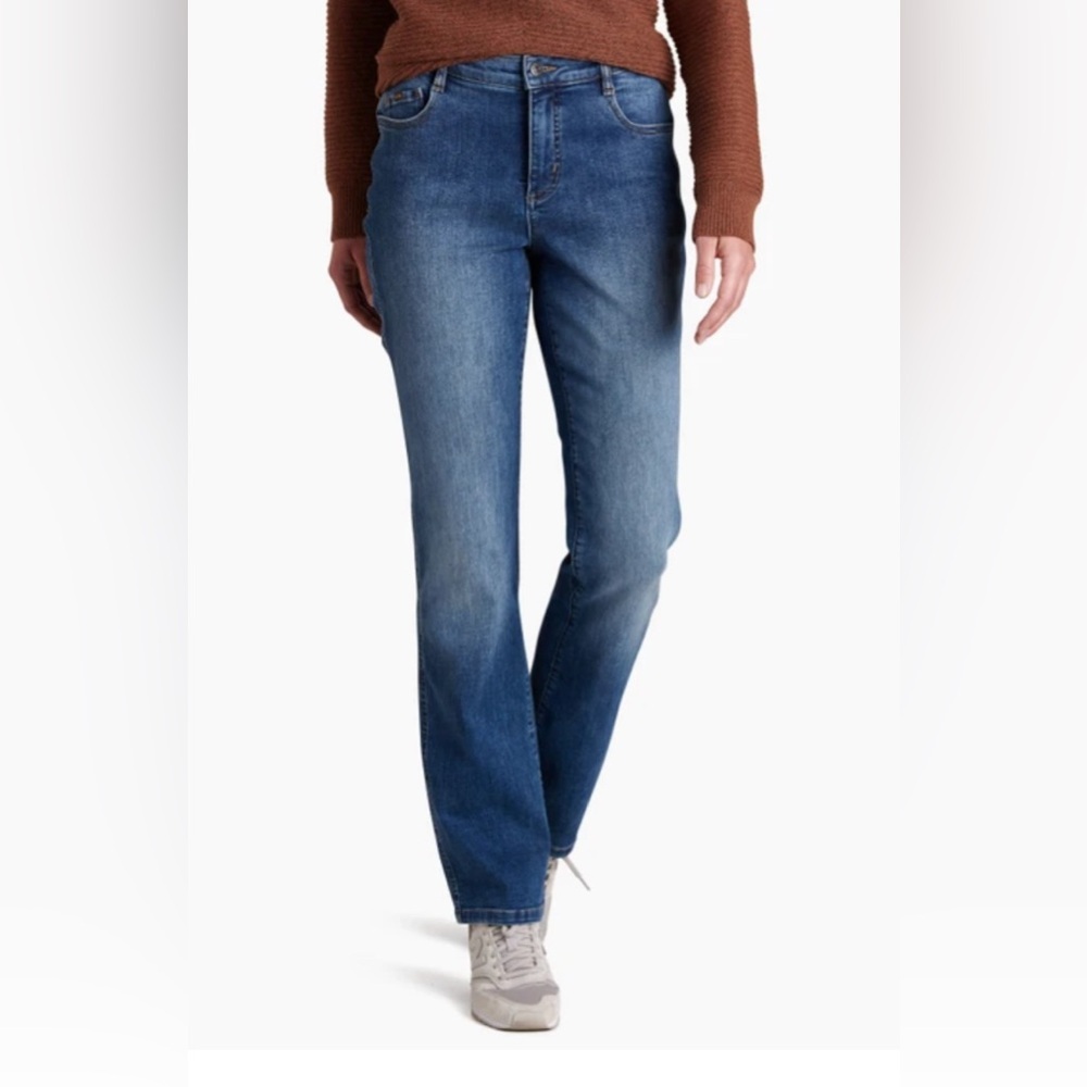 Kuhl Kontour Flex Denim, Straight Leg, in Excellent Preowned Condition!